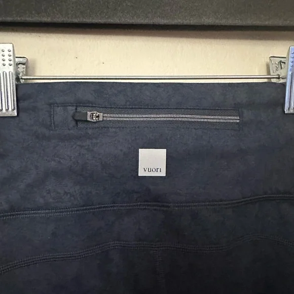 Vuori Pace High Rise Legging! Ocean Texture Blue! EUC - Picture 5 of 8